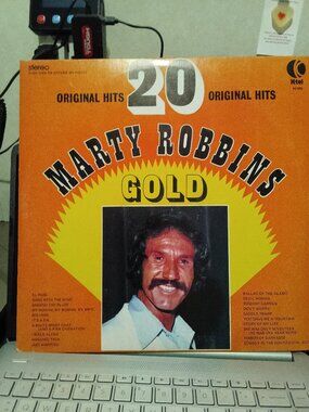 Marty Robbins Gold Vinyl Record 20 Original Hits K-tel 1975